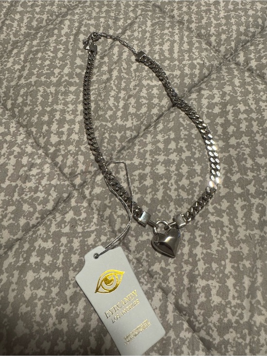 eye candy Jewelry - Silver Heart Charm Chain Necklace Eye Candy